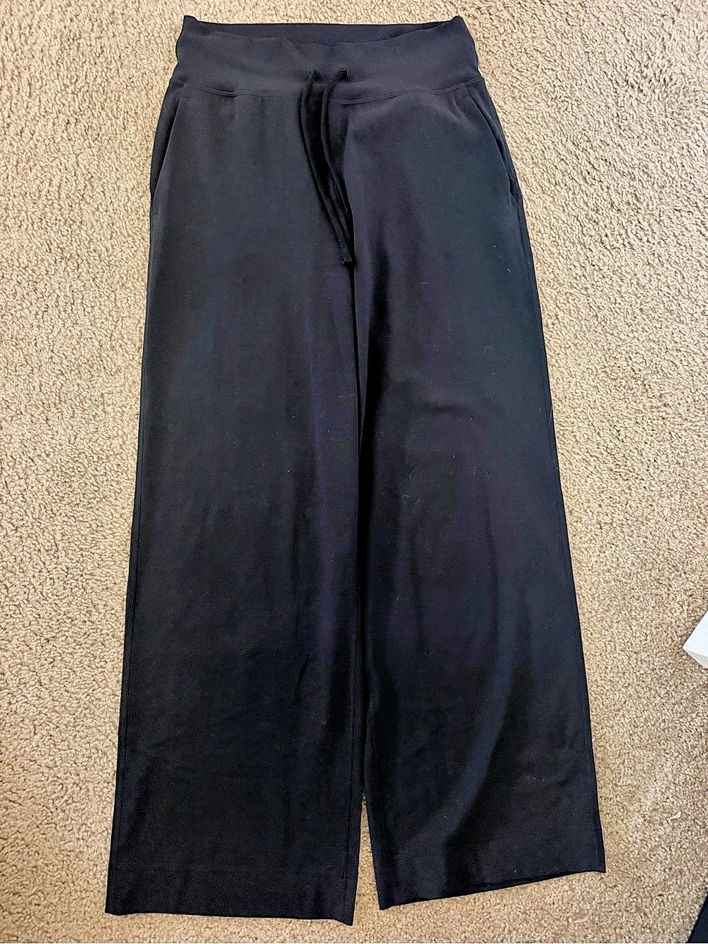lululemon Groove High-Rise Wide-Leg Pant *Short Black Size 6 - Picture 1 of 4